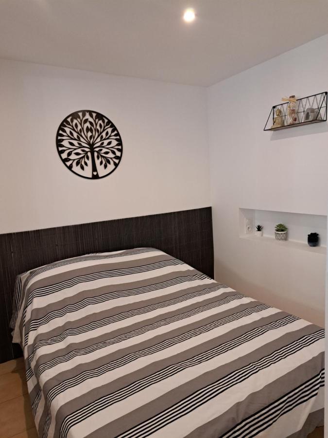 Bel 2/4personnes Apartment Douzens